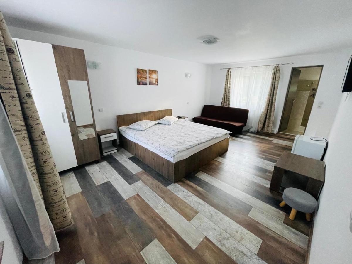 Casa Korina Ξενοδοχείο Azuga Εξωτερικό φωτογραφία